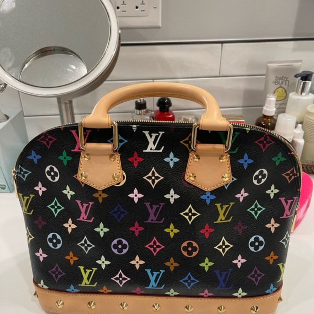 Authentic Louis Vuitton Takashi Murakami Alma